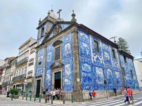 Fernandes Tomás 424 by LovelyStay
